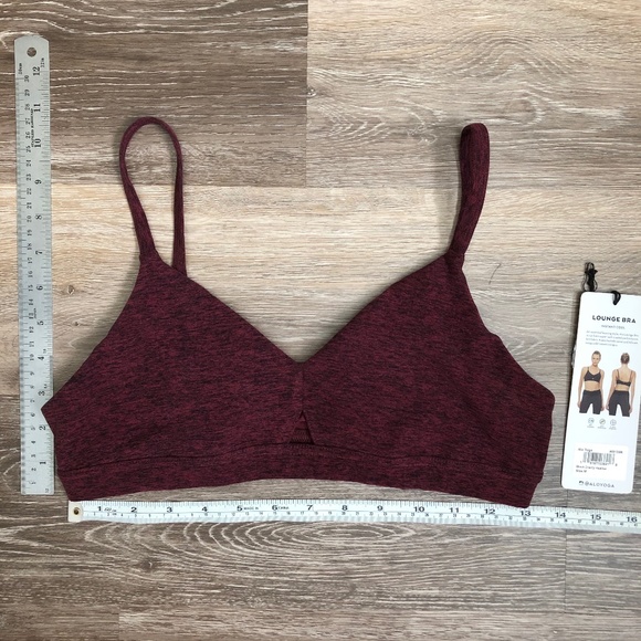 alo lounge bra